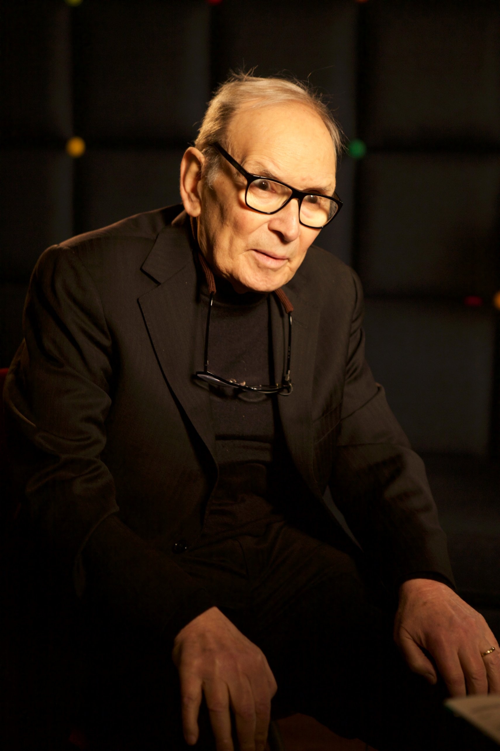 Oscar winning film, Dies at 91, CNN style, Ennio Morricone, 1720x2570 HD Phone