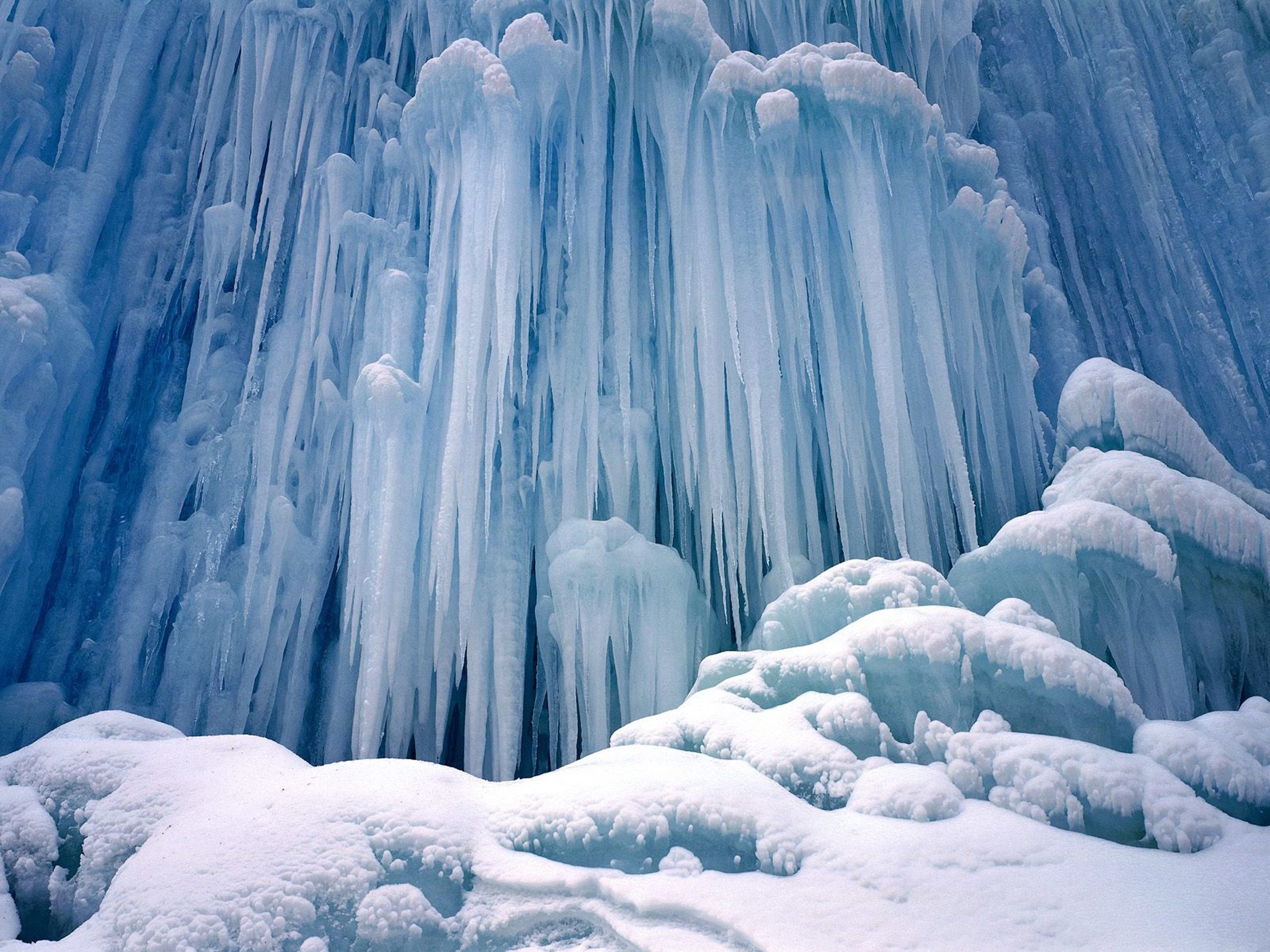 Icicles, Ice Wallpaper, 2560x1920 HD Desktop