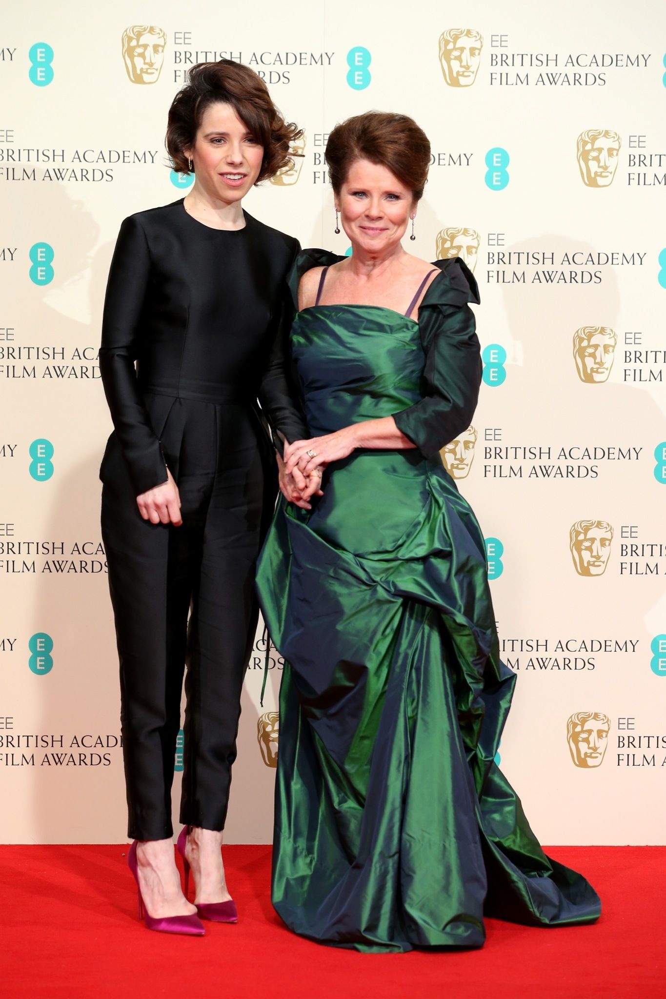 2015 Bafta awards, Gallery fashion, Green dress, 1370x2050 HD Phone