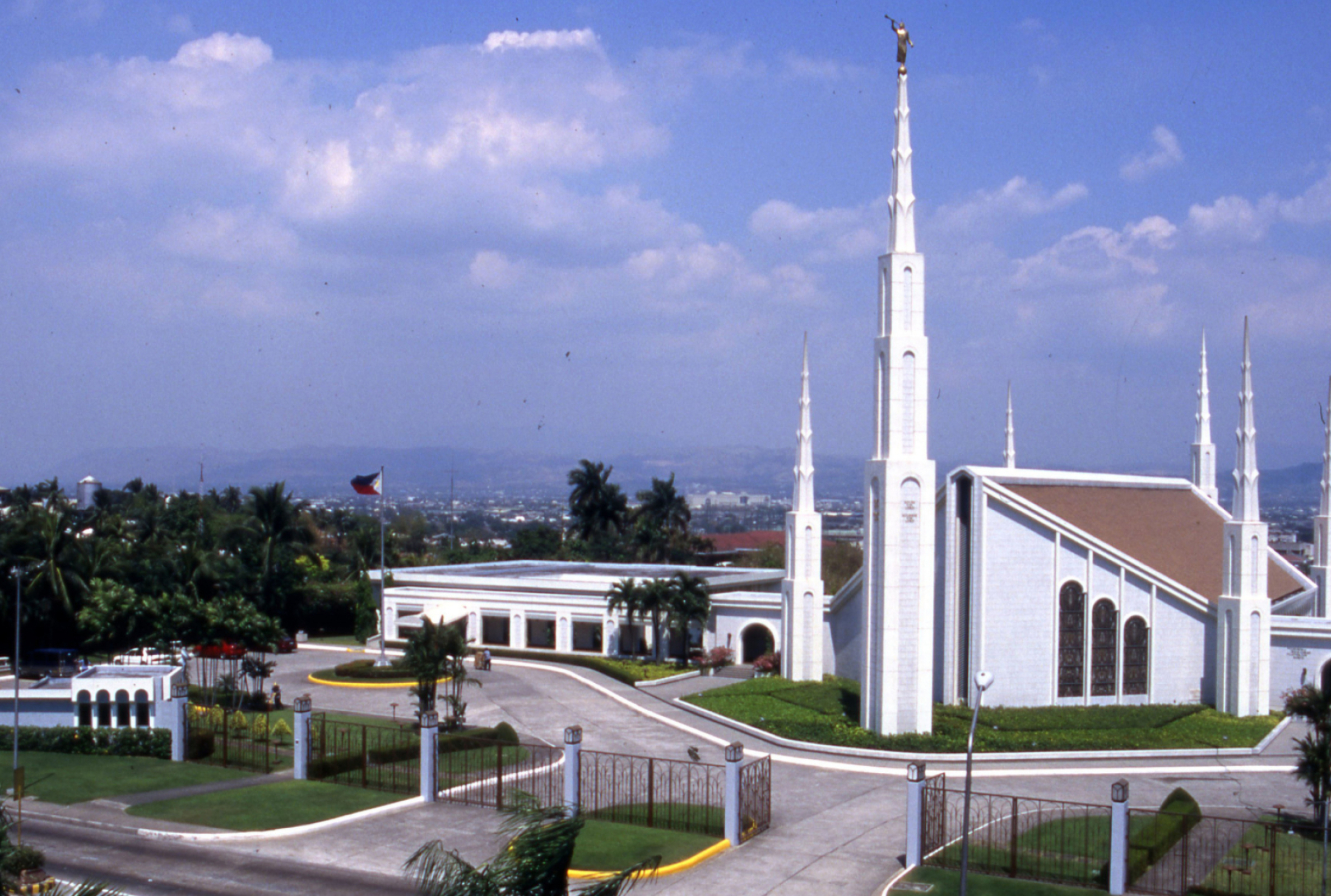 Manila temple, Philippines, Den Philippinen, Beautiful nature, 2380x1600 HD Desktop