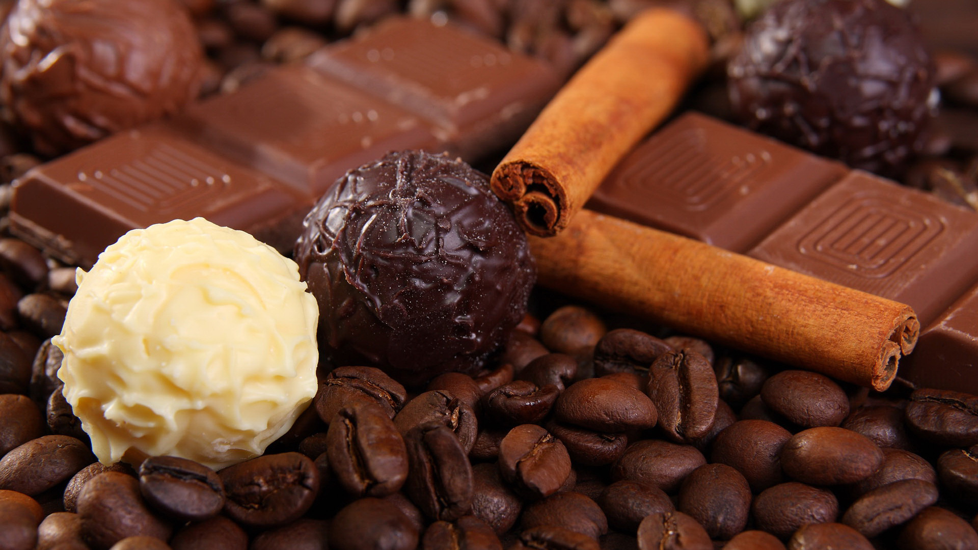 Chocolate and coffee beans, Cinnamon Wallpaper, 1920x1080 Full HD Desktop