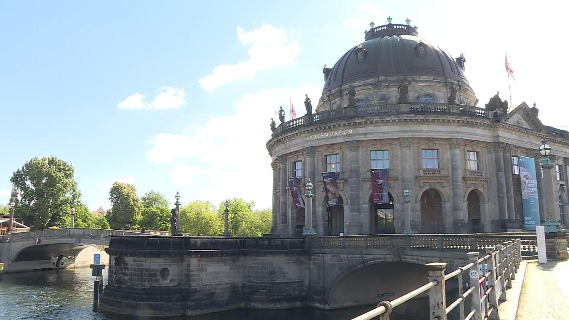 Berlin Museum Island, Coronavirus restrictions eased, Visitors return, 1920x1080 Full HD Desktop