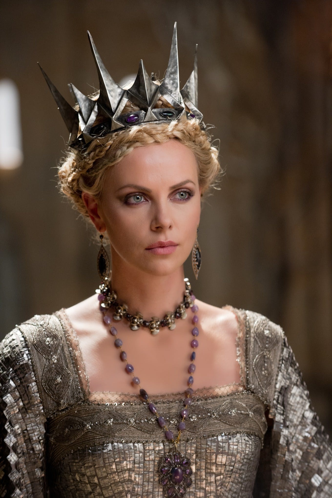 Charlize Theron, Ravenna, Hollywood passion, Madness, 1360x2050 HD Phone