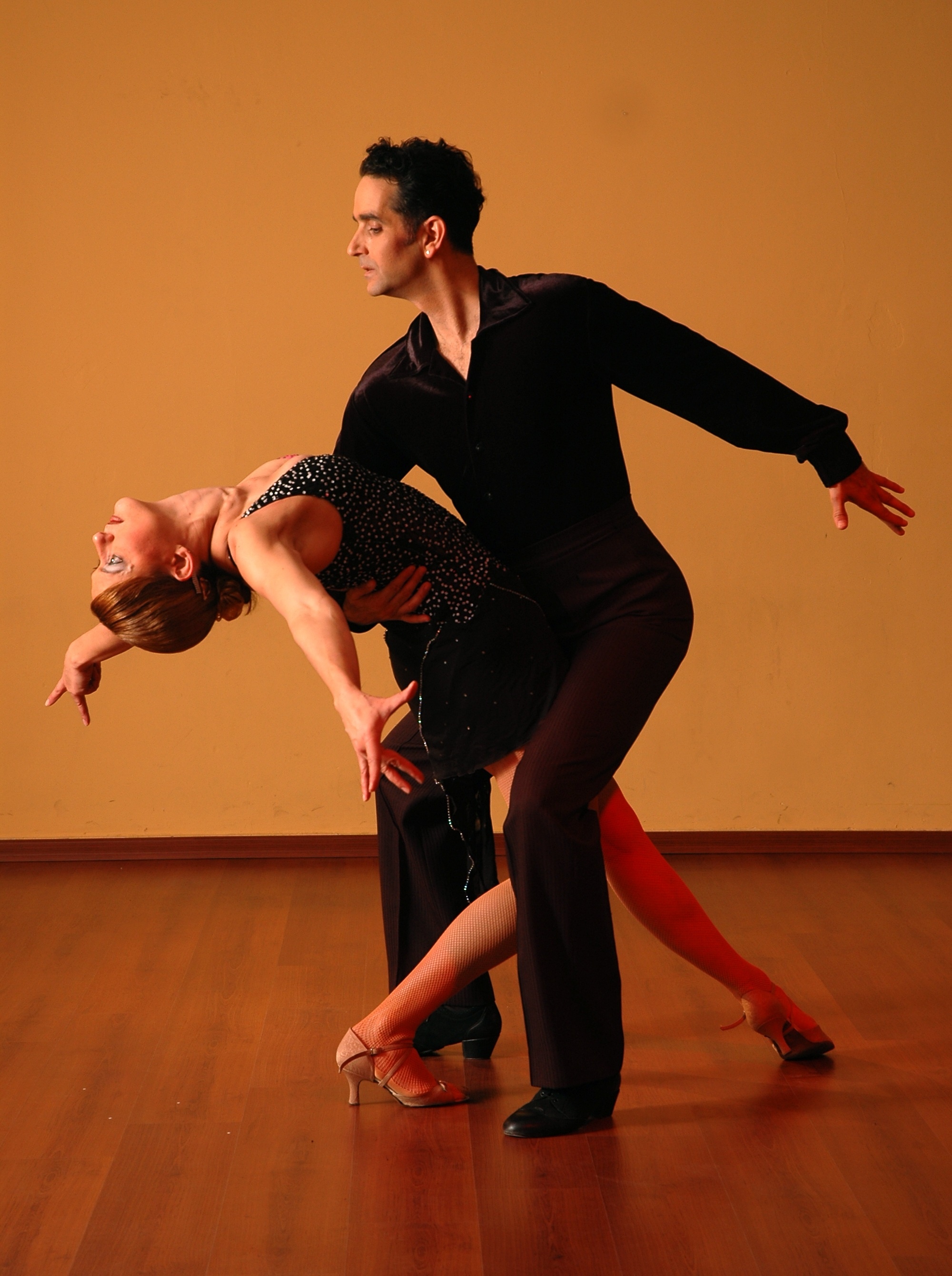 Tango photos, Sensual dances, Intimate moments, Emotional connections, 2000x2680 HD Phone