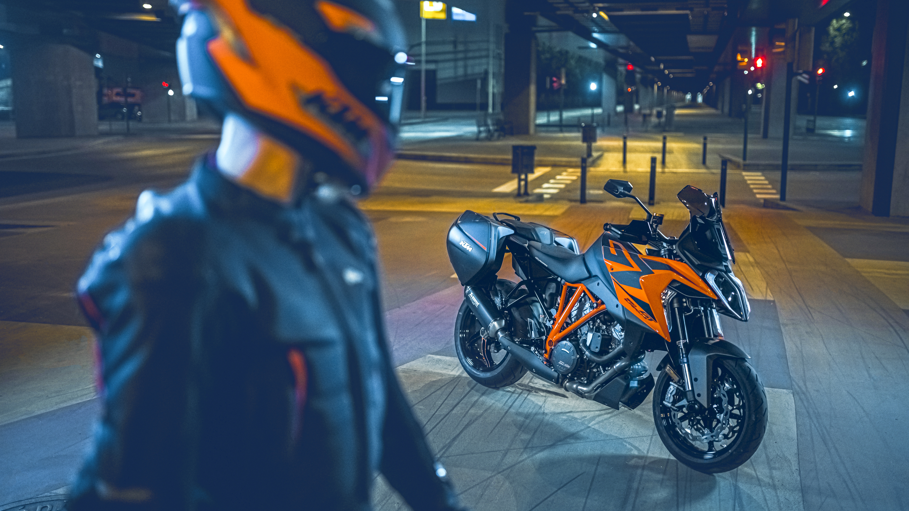 KTM 1290 Super Duke GT, Neue KTM, Serienmigem navi, Semiactivem fahrwerk, 3840x2160 4K Desktop