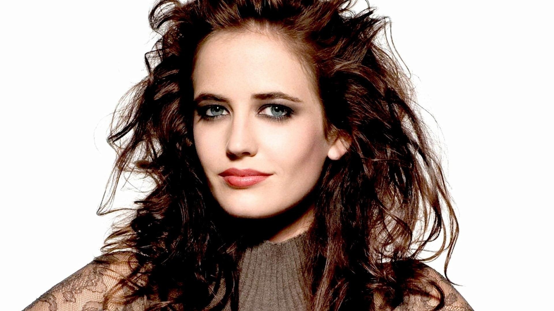 Eva Green's enchantment, Mesmerizing presence, Captivating beauty, Irresistible charm, 1920x1080 Full HD Desktop
