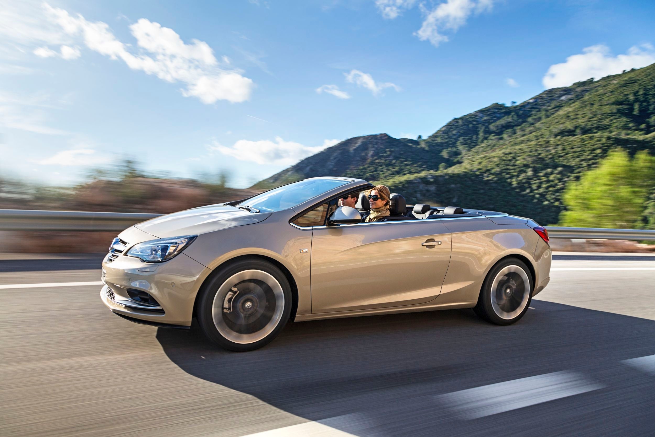 Convertible, Opel Cascada Wallpaper, 2500x1670 HD Desktop
