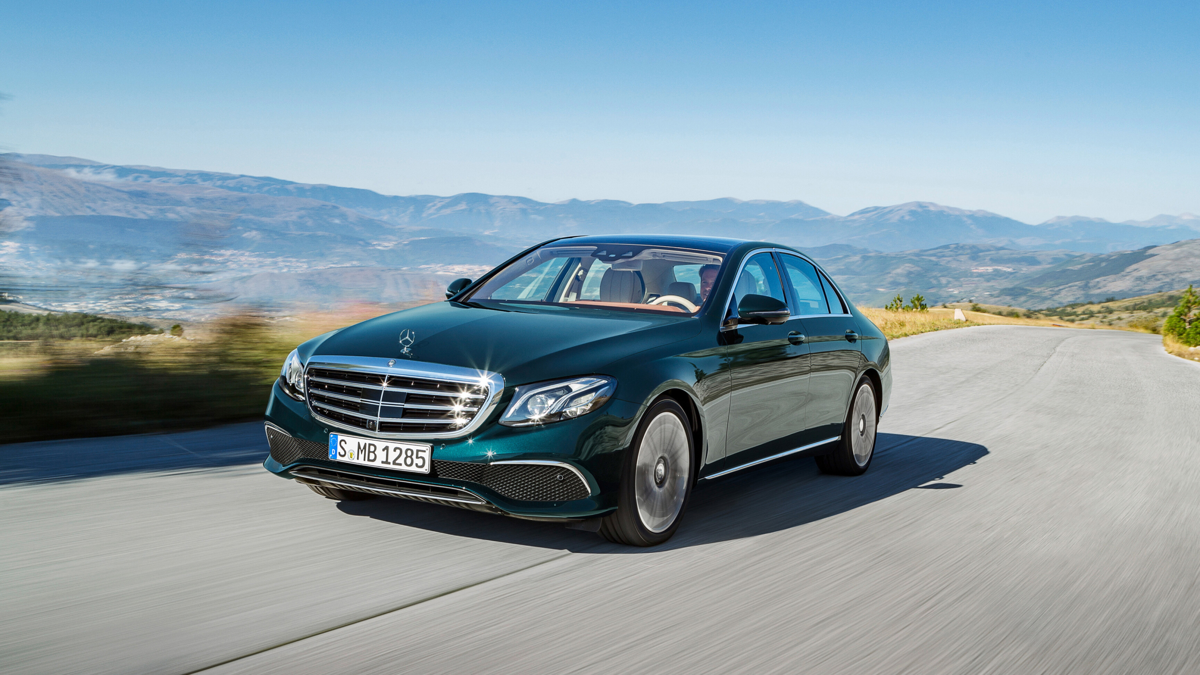 W176, Mercedes-Benz Wallpaper, 3840x2160 4K Desktop