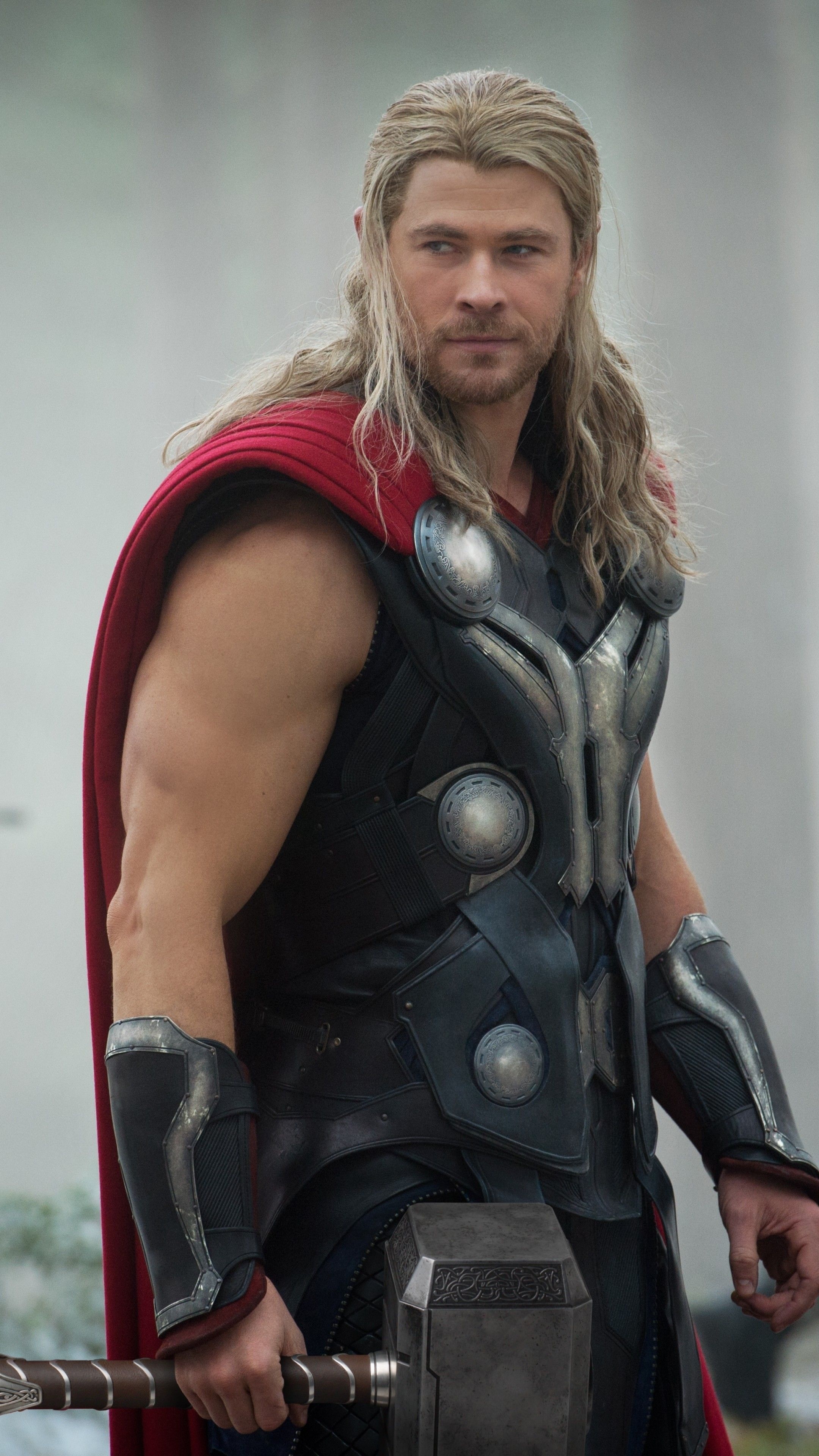 Chris Hemsworth, Thor Ragnarok, Wallpapers, 2160x3840 4K Phone