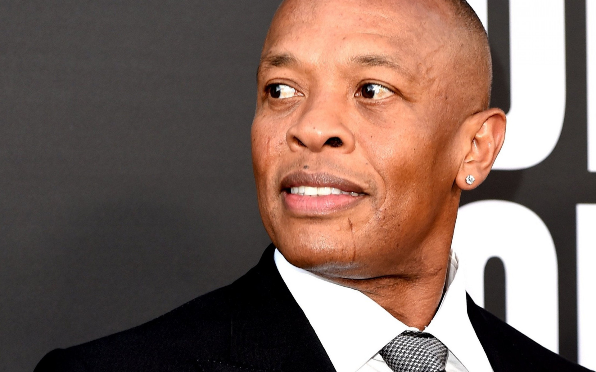 Dr. Dre, Desktop wallpaper, Sleek design, Celeb icon, 1920x1200 HD Desktop