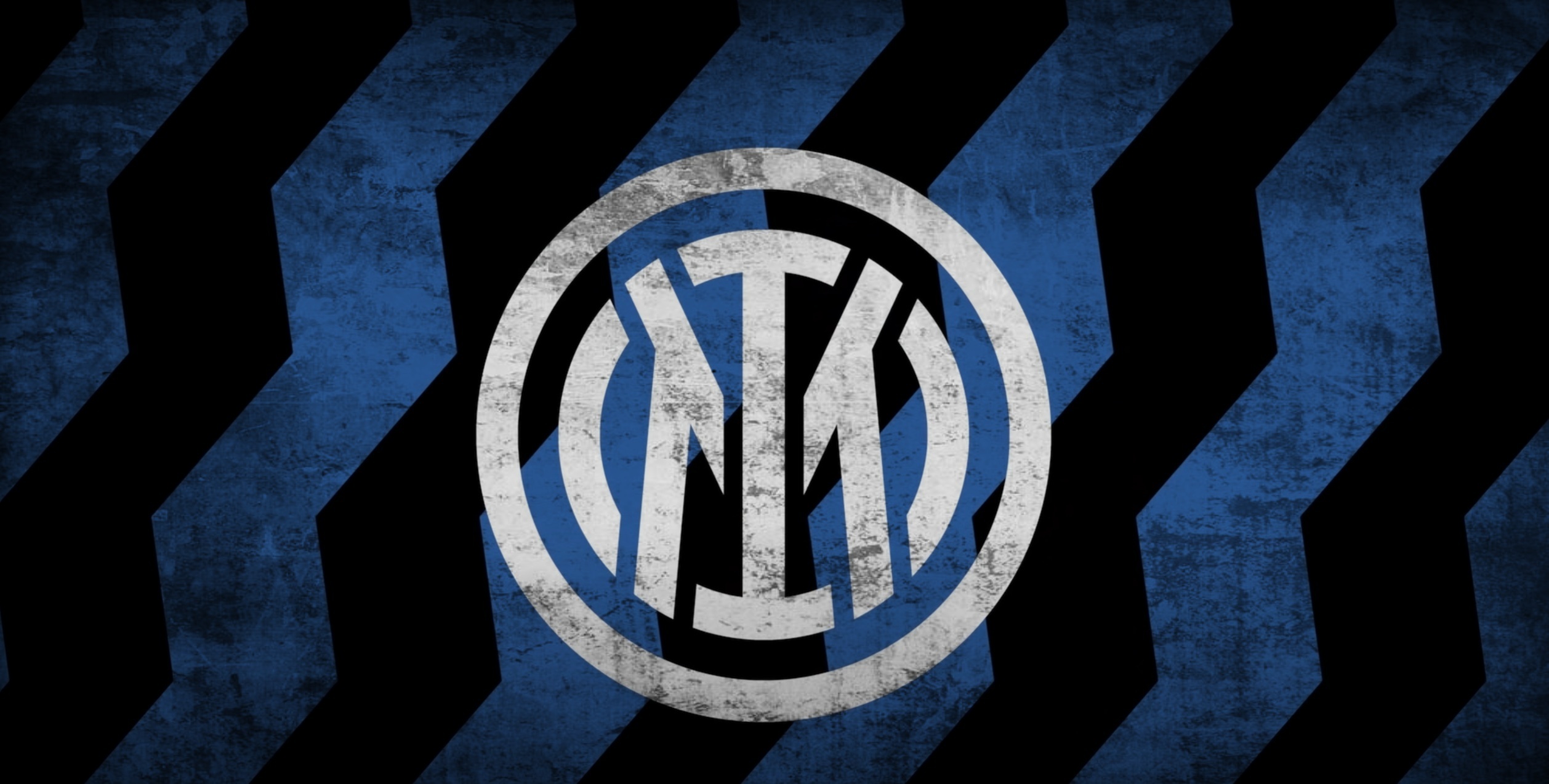 Inter Milan HD, Striking visuals, Electrifying moments, Football excellence, 2520x1280 HD Desktop