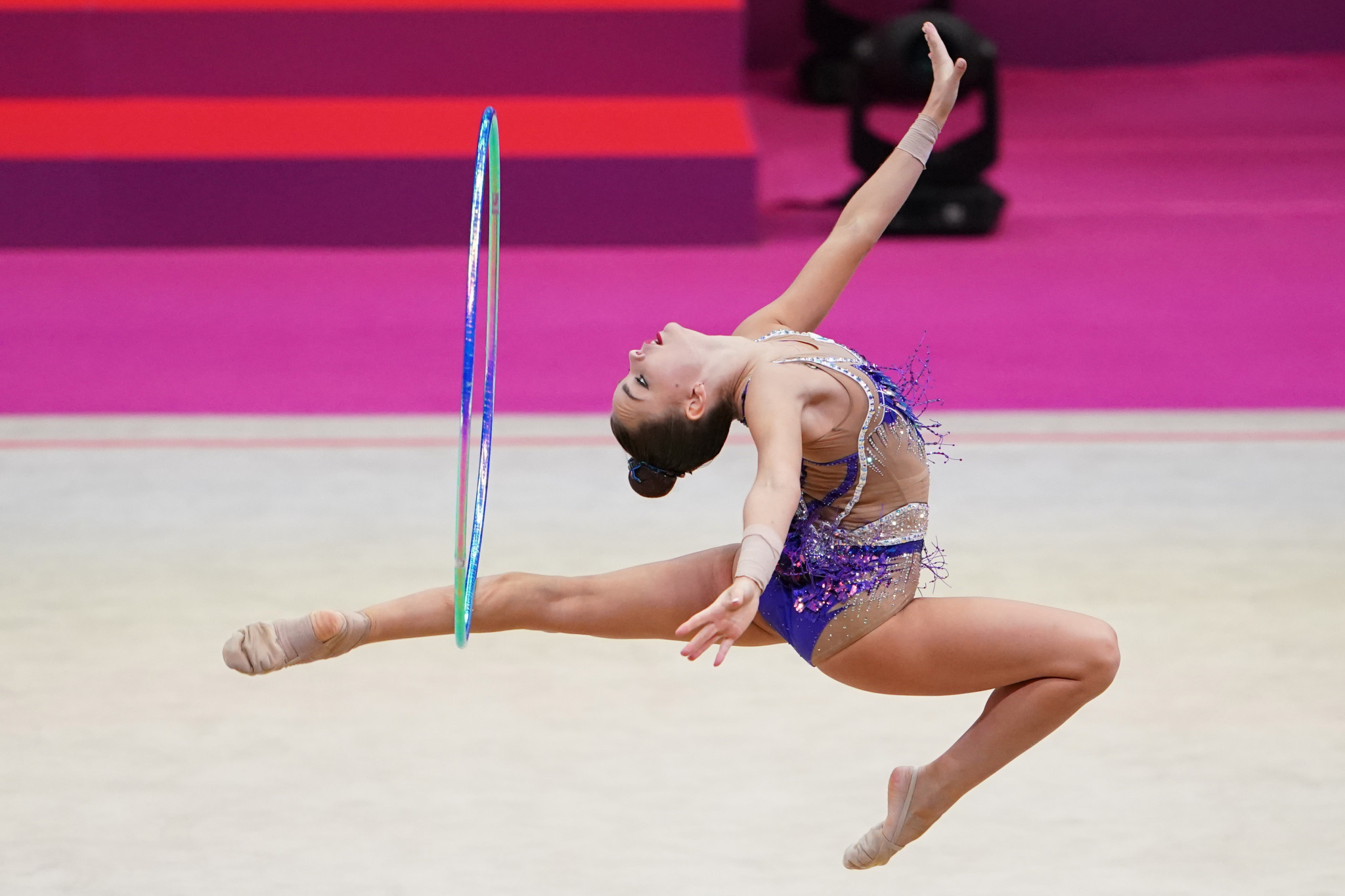 Averina's historic win, Rhythmic gymnastics world championships, Unforgettable performance, Record-breaking achievement, 2050x1370 HD Desktop