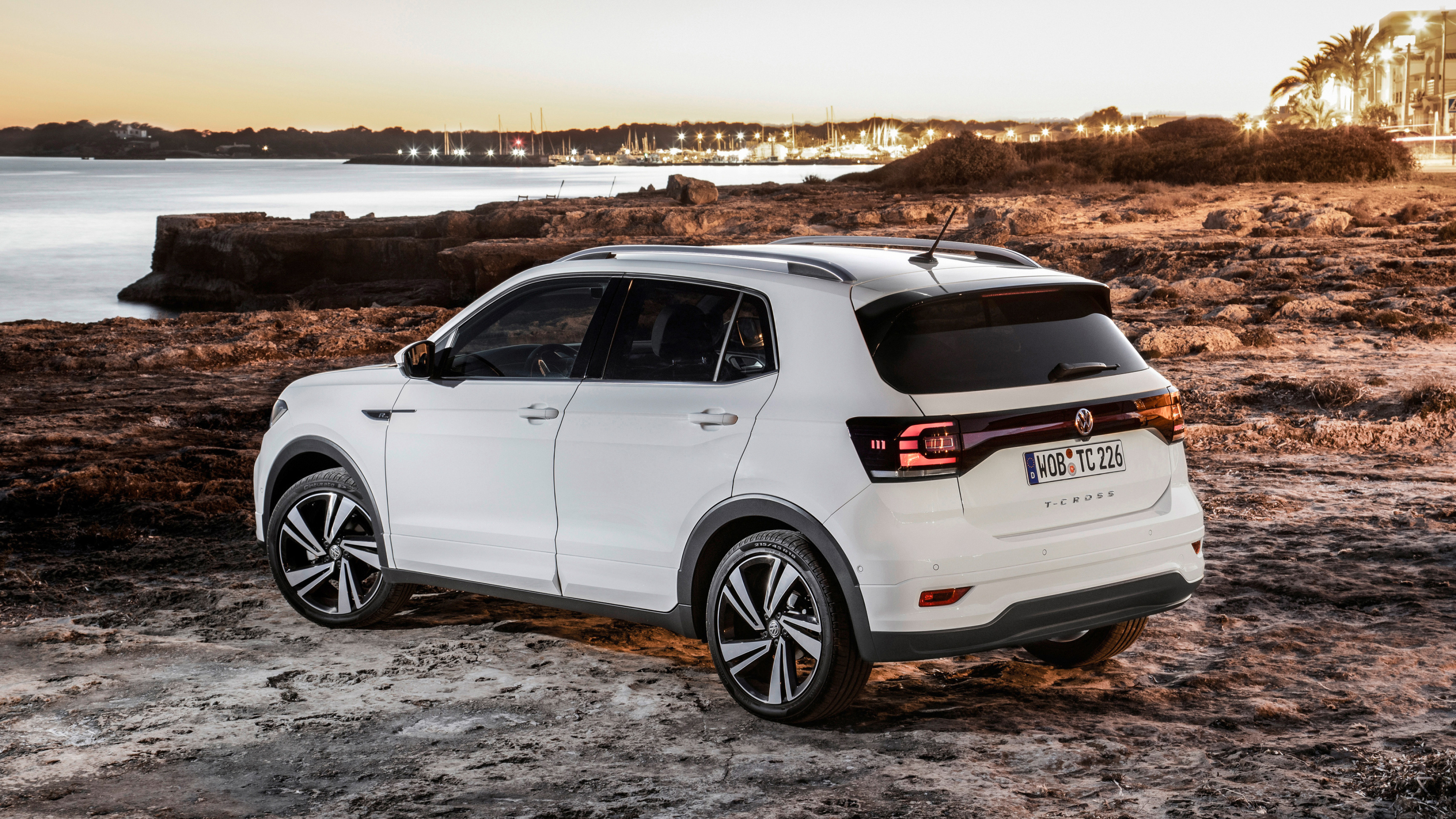 R-Line Edition, Volkswagen T-Cross Wallpaper, 3840x2160 4K Desktop