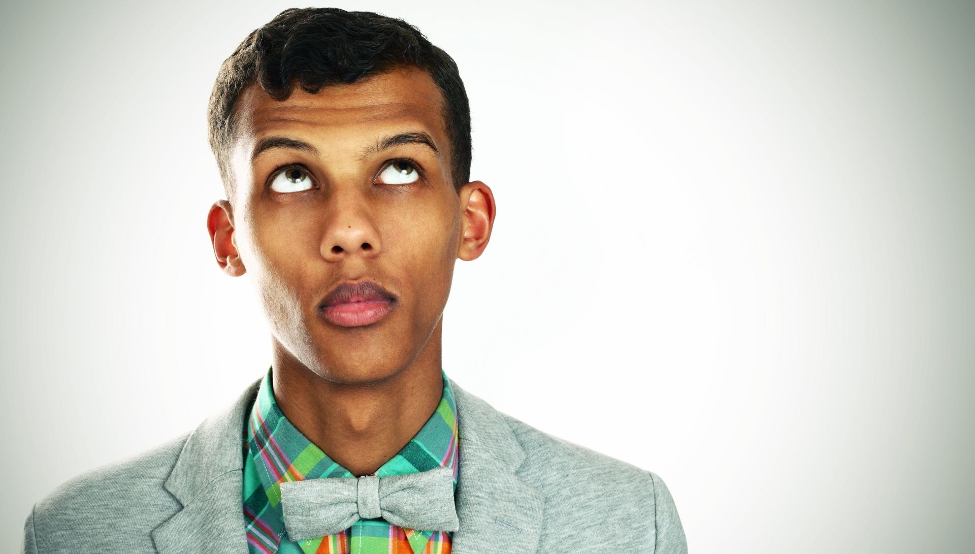 Stromae's music, Alors On Danse, Dance beats, Energetic rhythm, 1920x1100 HD Desktop