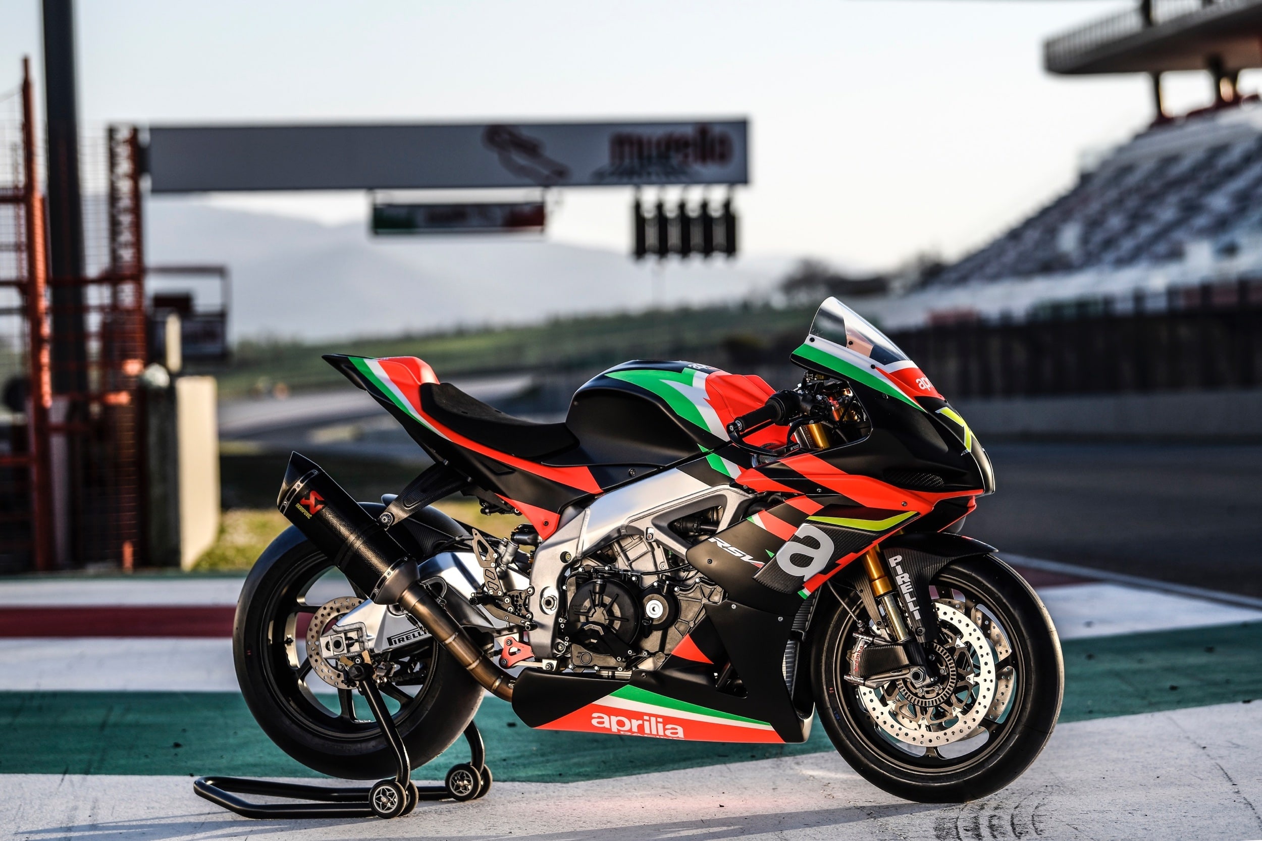 Aprilia RSV4, Wide magazine feature, High-speed racing, Cafe racer style, 2500x1670 HD Desktop