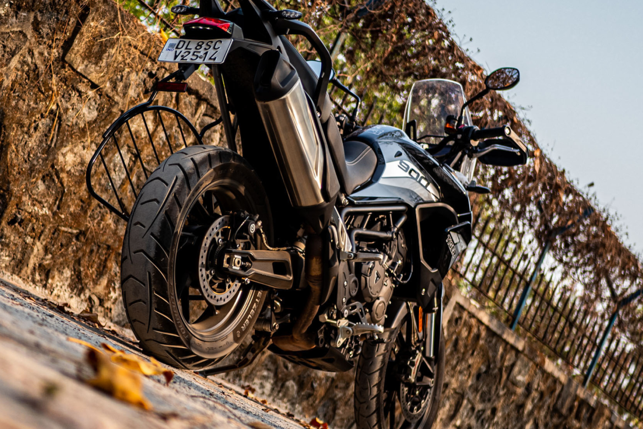 Triumph Tiger 900, Elegant design, Powerful engine, Adventure motorcycle, 2050x1370 HD Desktop