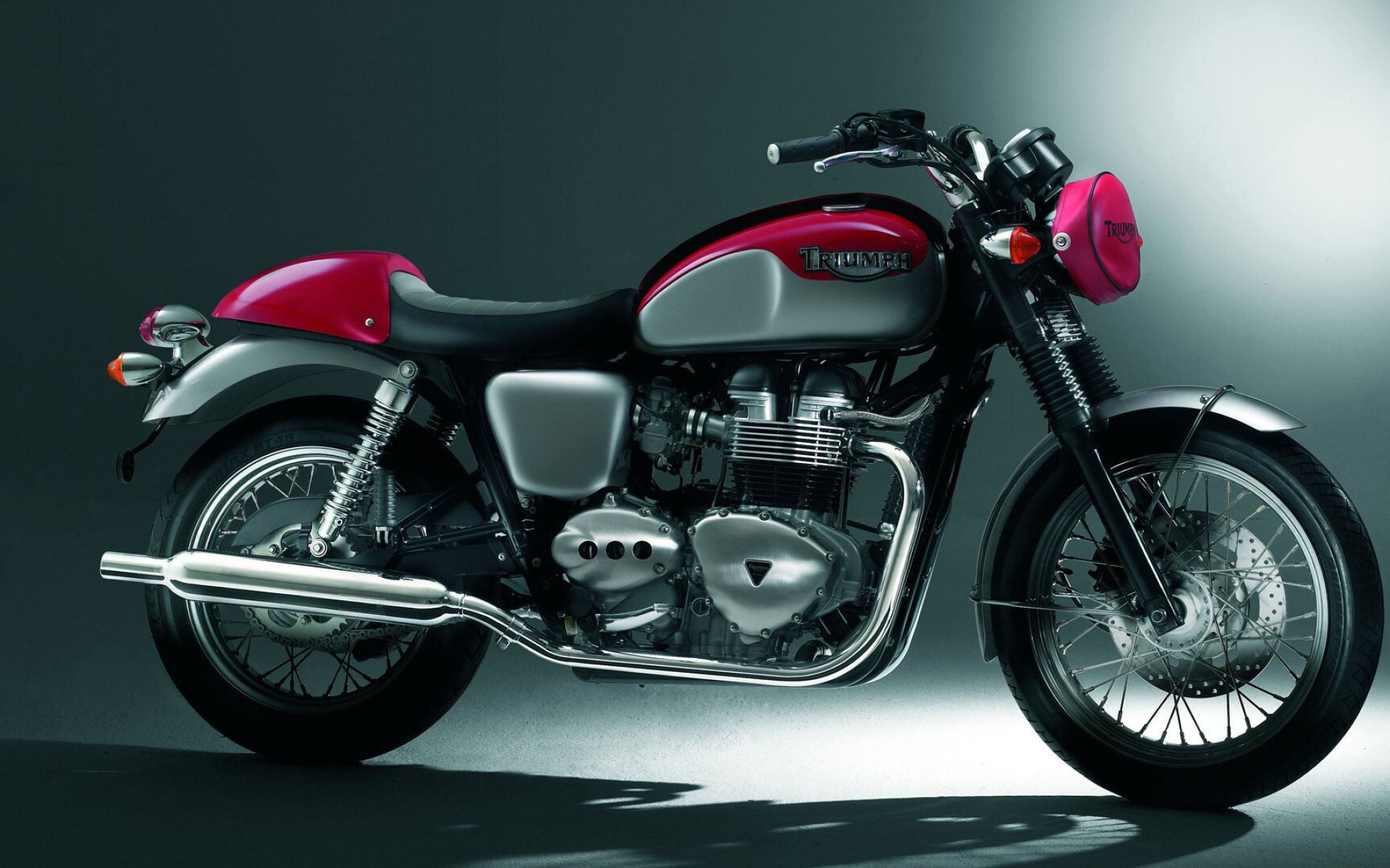 Triumph Motorcycles Auto, Triumph Bonneville wallpaper, Motorcycle wallpapers, High-quality pictures, 1920x1200 HD Desktop