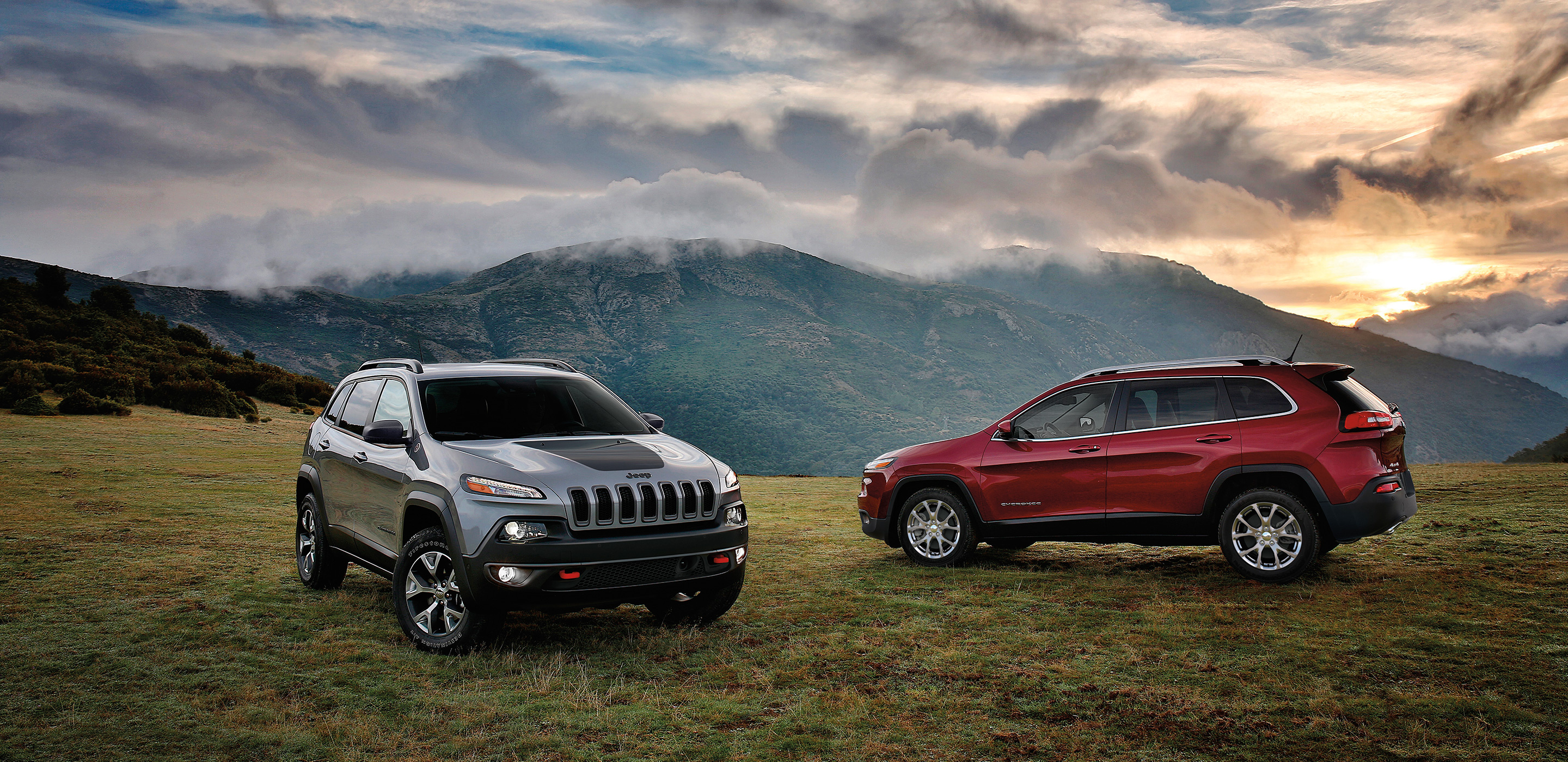 Jeep Cherokee, Sunset wallpaper, 2880x1400 Dual Screen Desktop