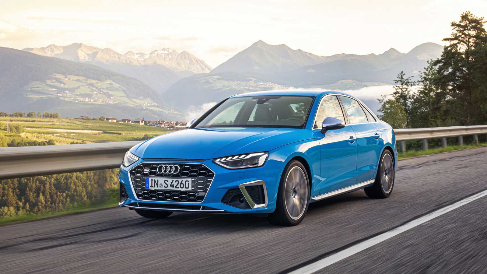 Audi S4 Wallpapers (39 images) - WallpaperCat