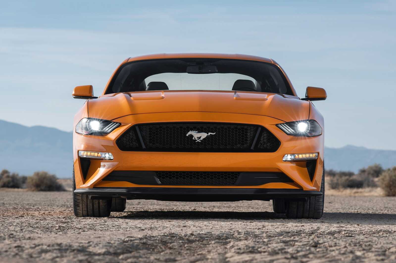 General Lee Car 4K Wallpapers Collection