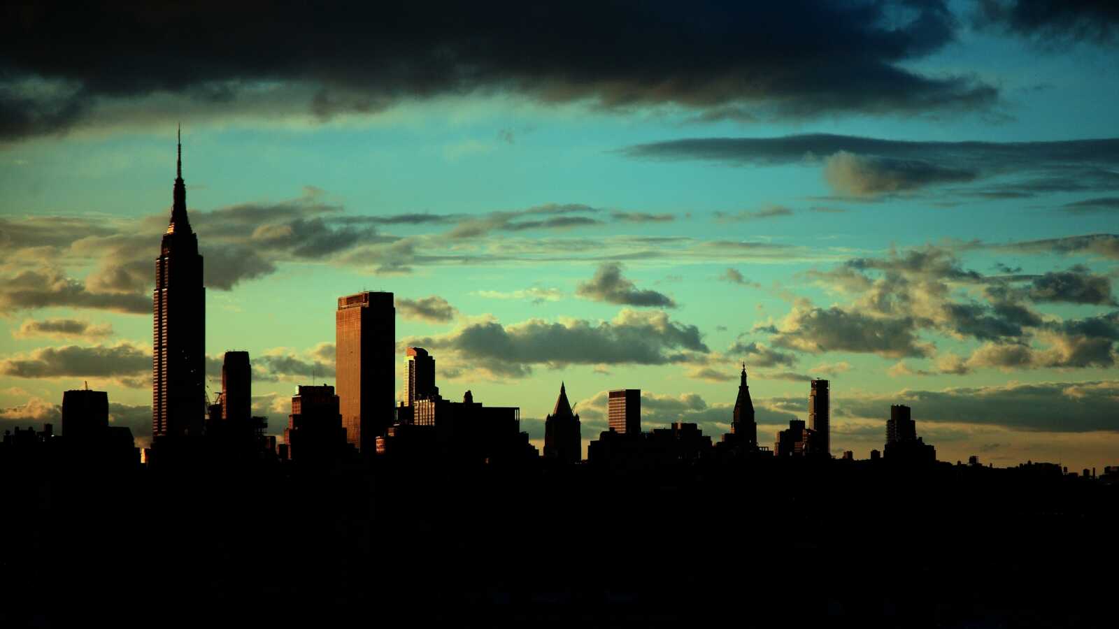 Empire State Building Wallpapers (49 images) - WallpaperCat