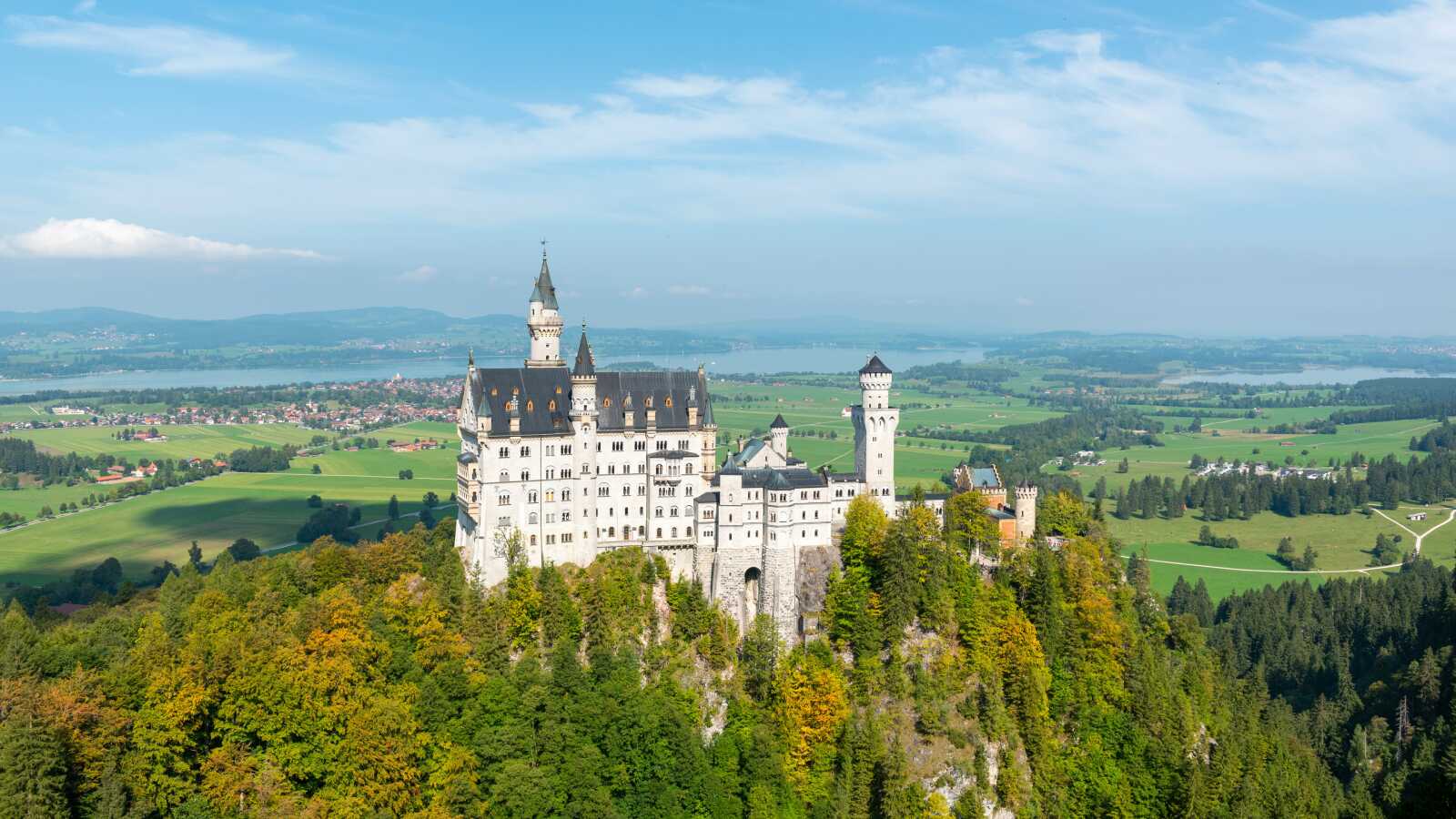 Neuschwanstein Castle Wallpapers (59 images) - WallpaperCat