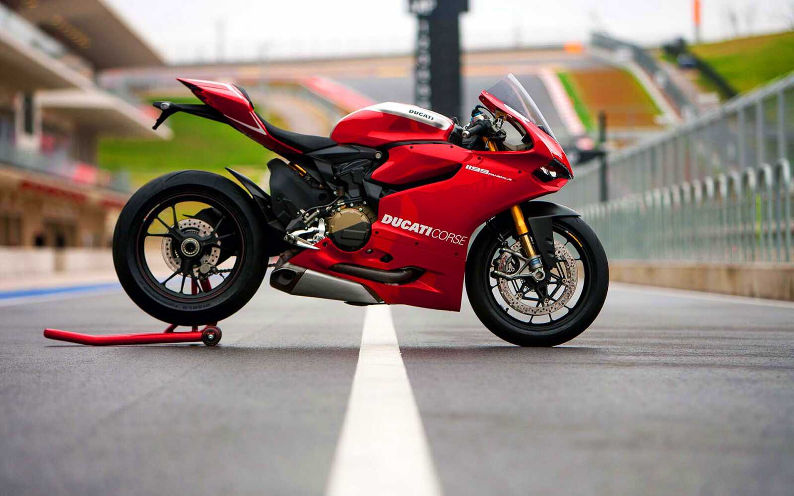 Ducati 1199 Panigale R