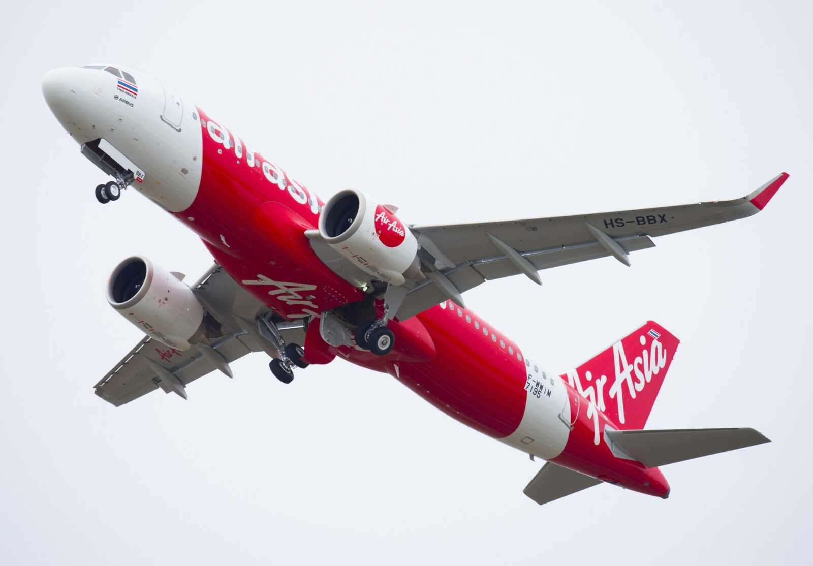 AirAsia Wallpapers (41 images) - WallpaperCat