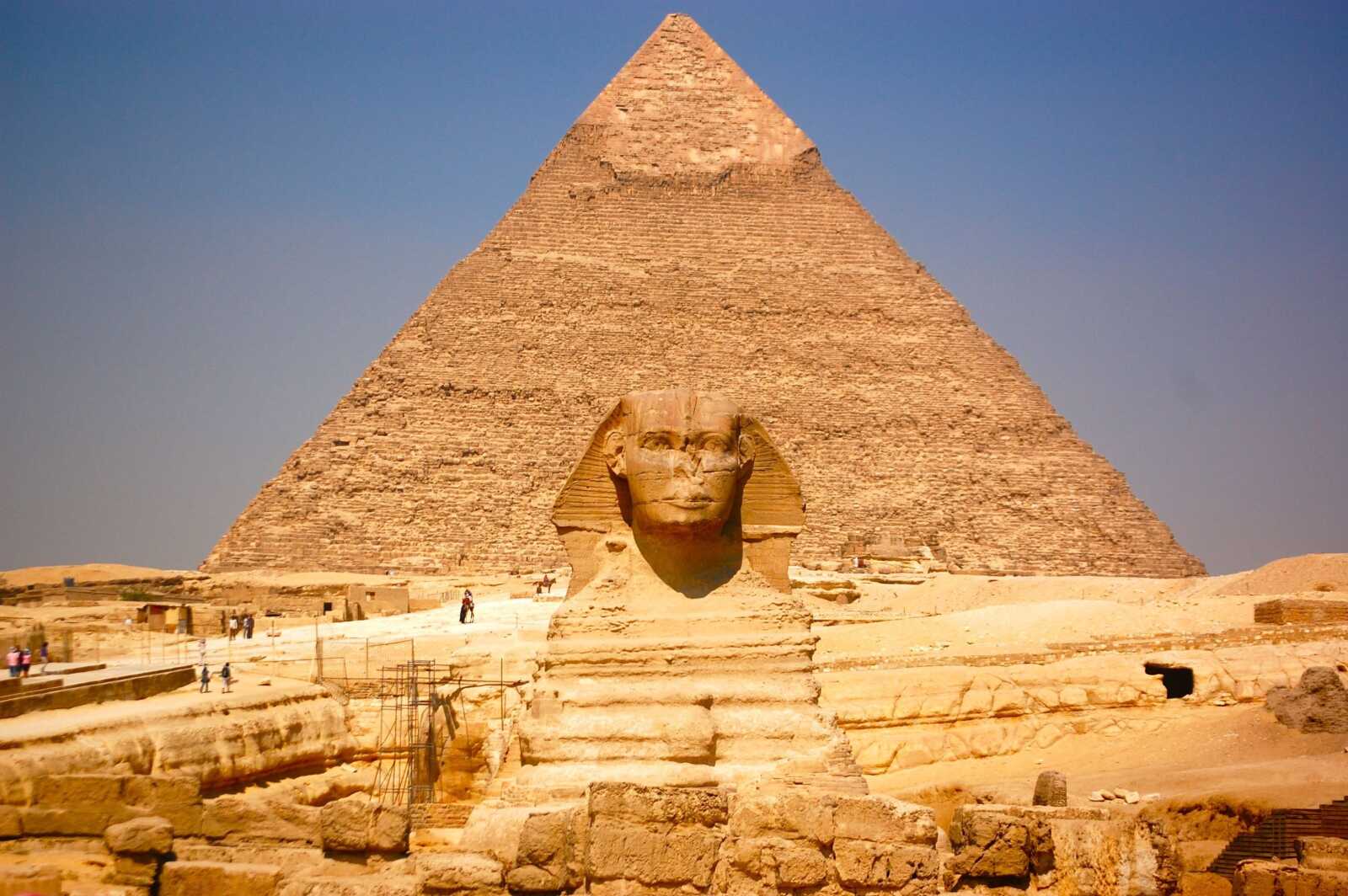 Pyramids of Giza Wallpapers (36 images) - WallpaperCat