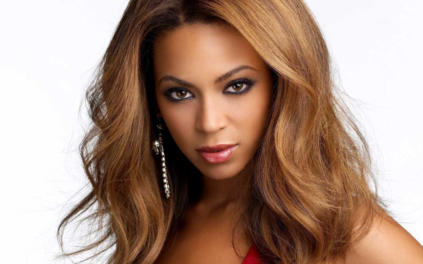 Beyonce Wallpapers (39 images) - WallpaperCat