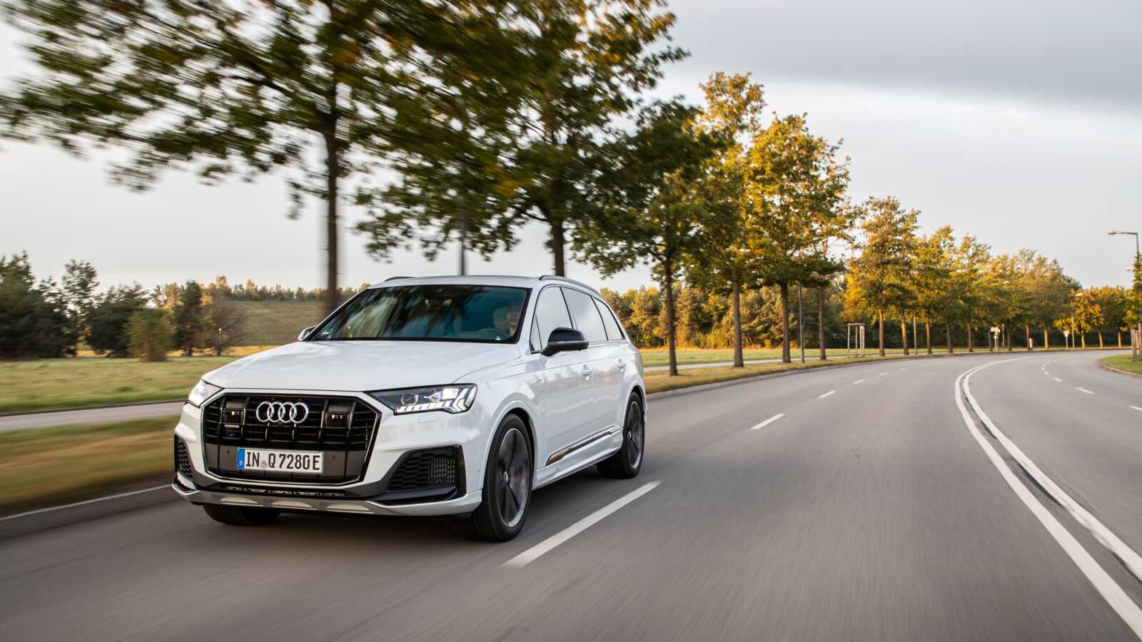 Audi Q7 Wallpapers (42 images) - WallpaperCat