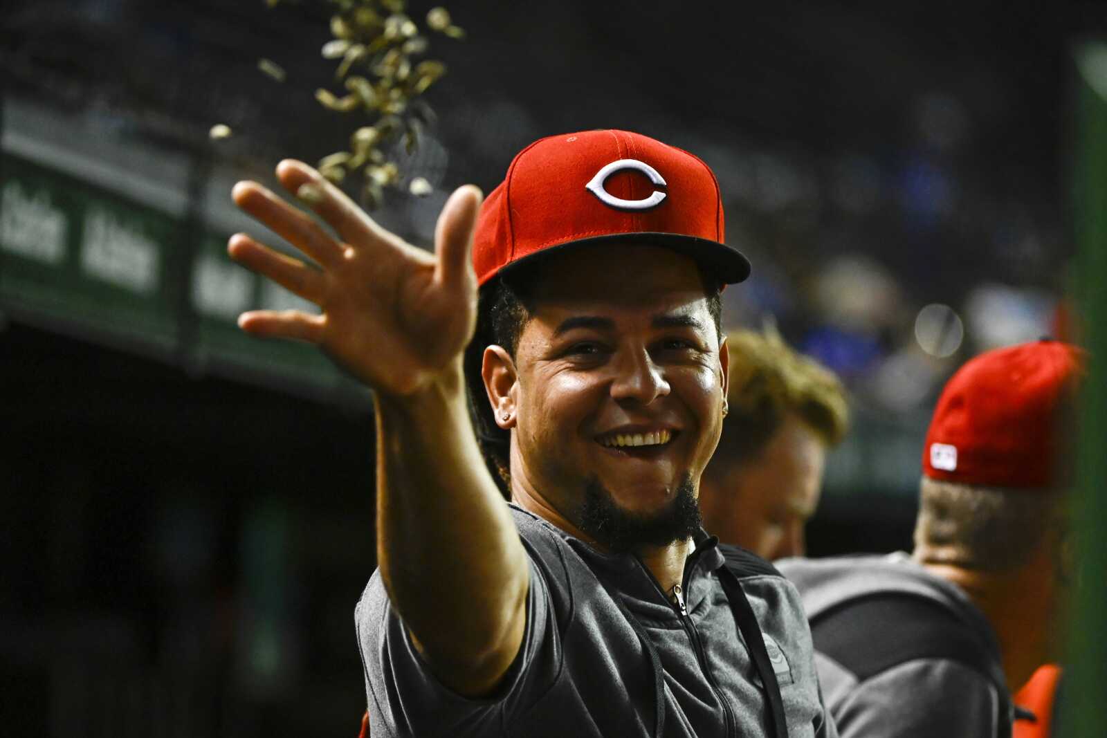 Cincinnati Reds Wallpapers (37 images) - WallpaperCat