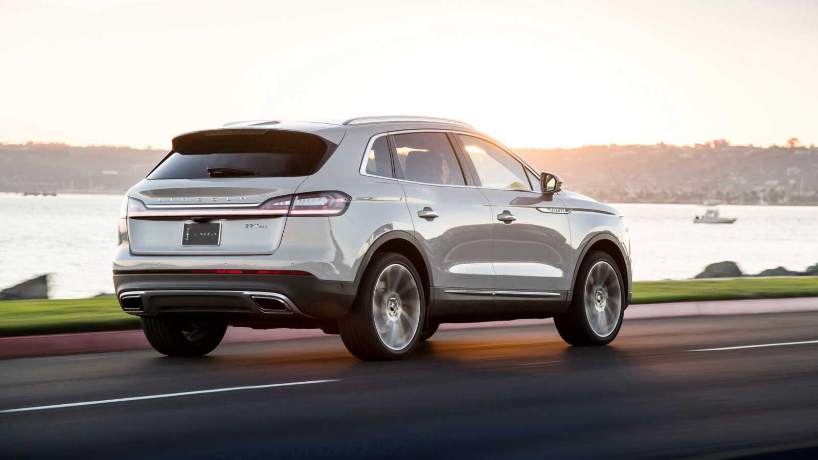 Lincoln Nautilus Wallpapers (42 images) - WallpaperCat