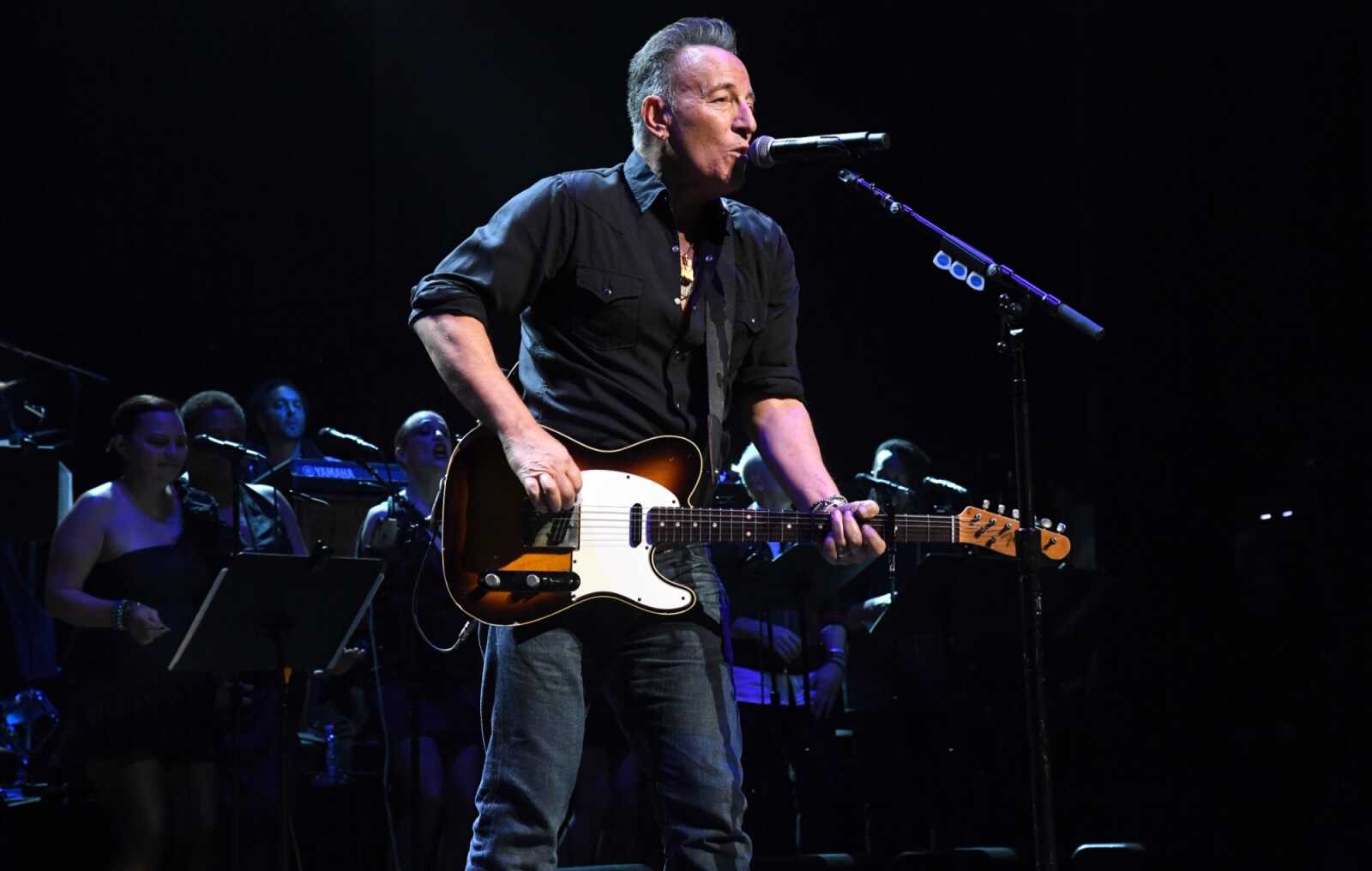 Bruce Springsteen Wallpapers (79 images) - WallpaperCat