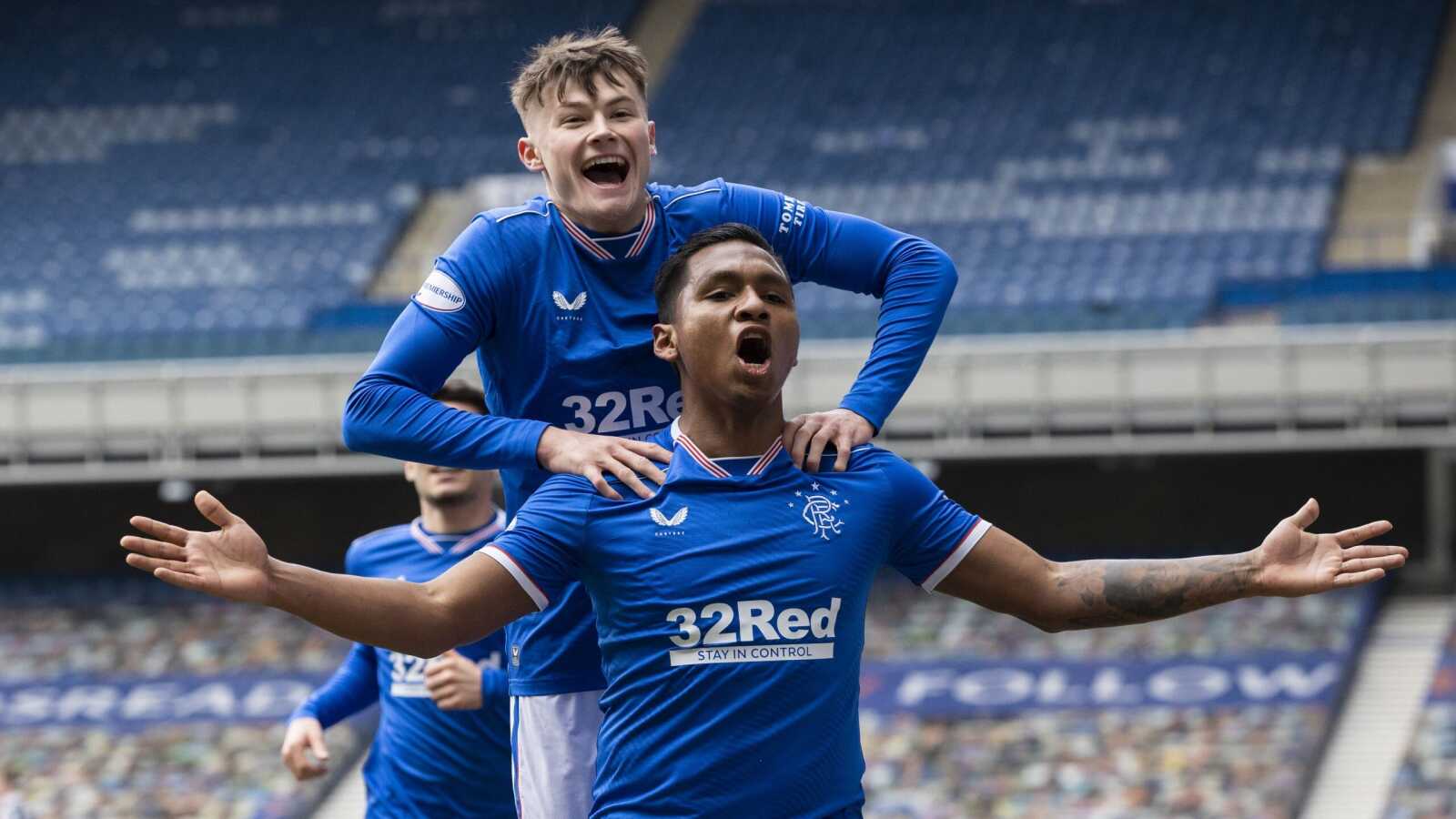 Rangers F.C. Wallpapers (39 images) - WallpaperCat