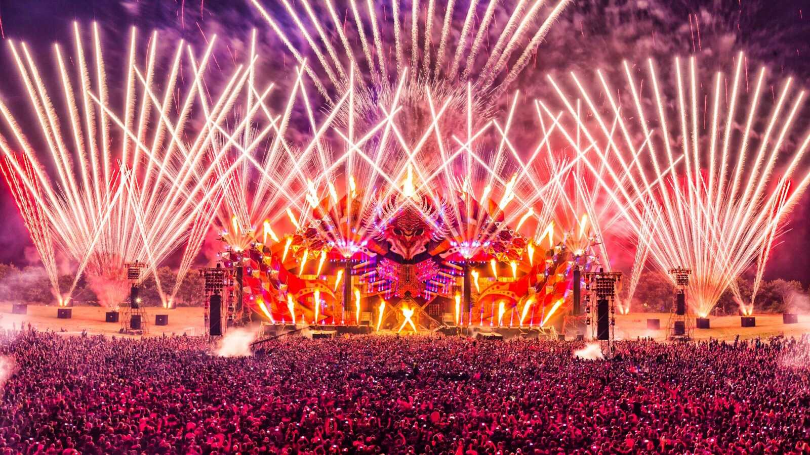 Festival Wallpapers (39 images) - WallpaperCat