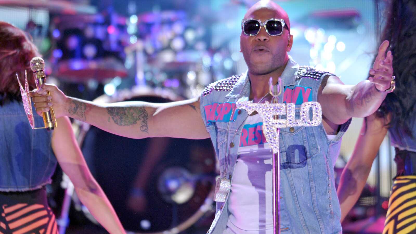 Flo Rida (Rapper) Wallpapers (17 images) - WallpaperCat