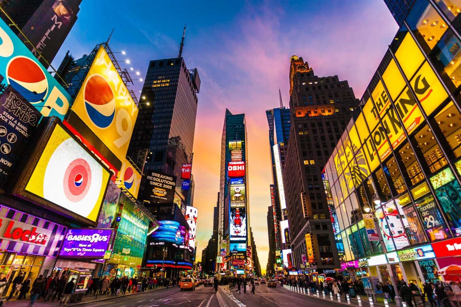 Times Square Wallpapers (59 images) - WallpaperCat