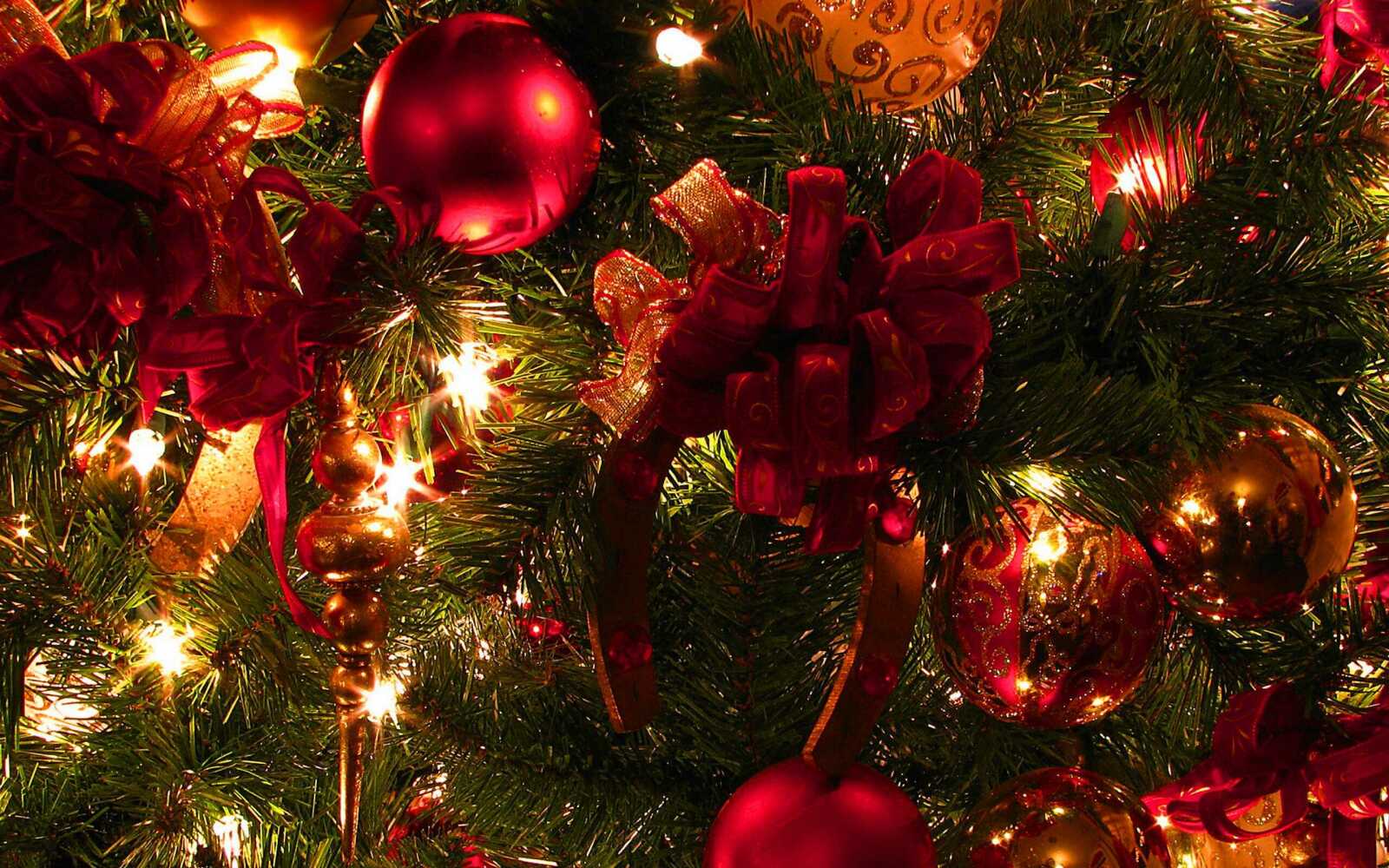 Red Glass Baubles