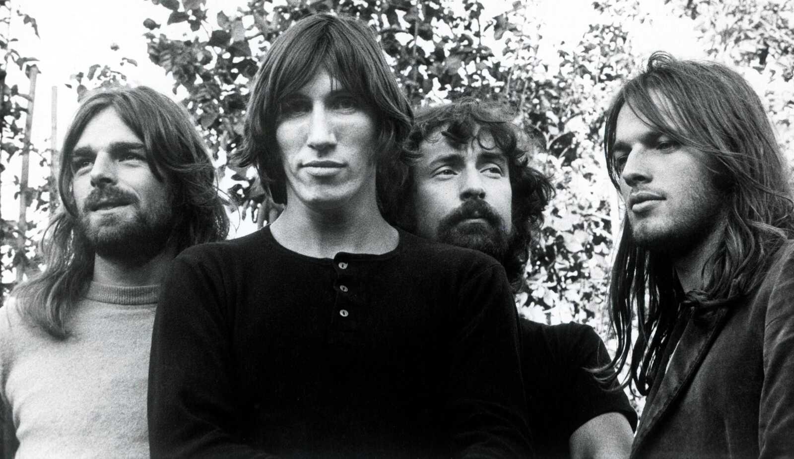 Roger Waters 4K Wallpapers Collection