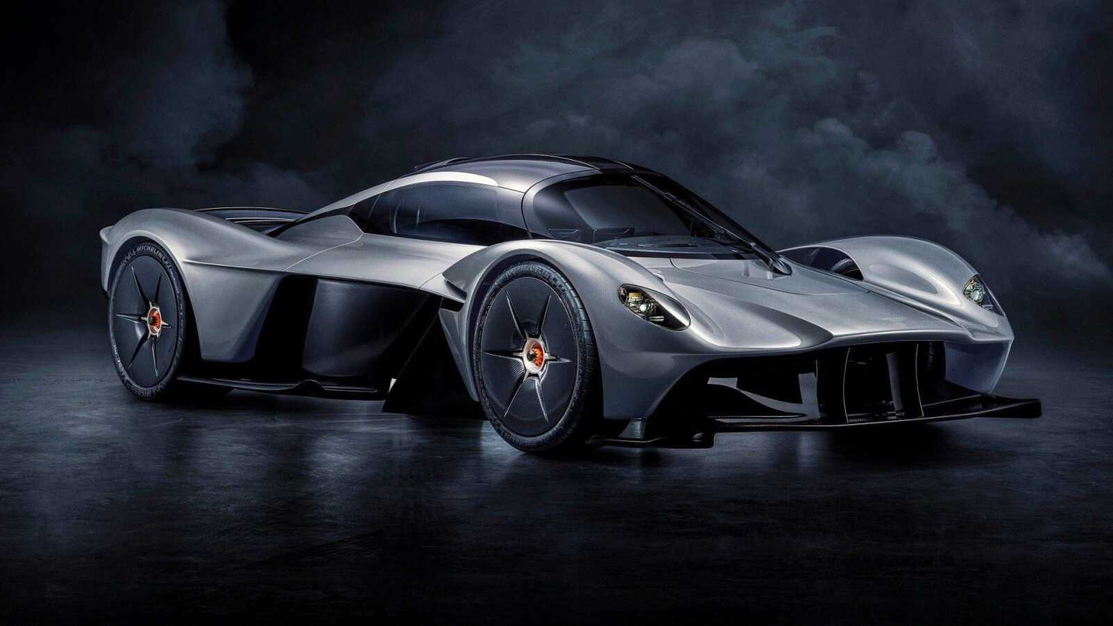 Aston Martin Valkyrie Wallpapers (35 images) WallpaperCat — free download