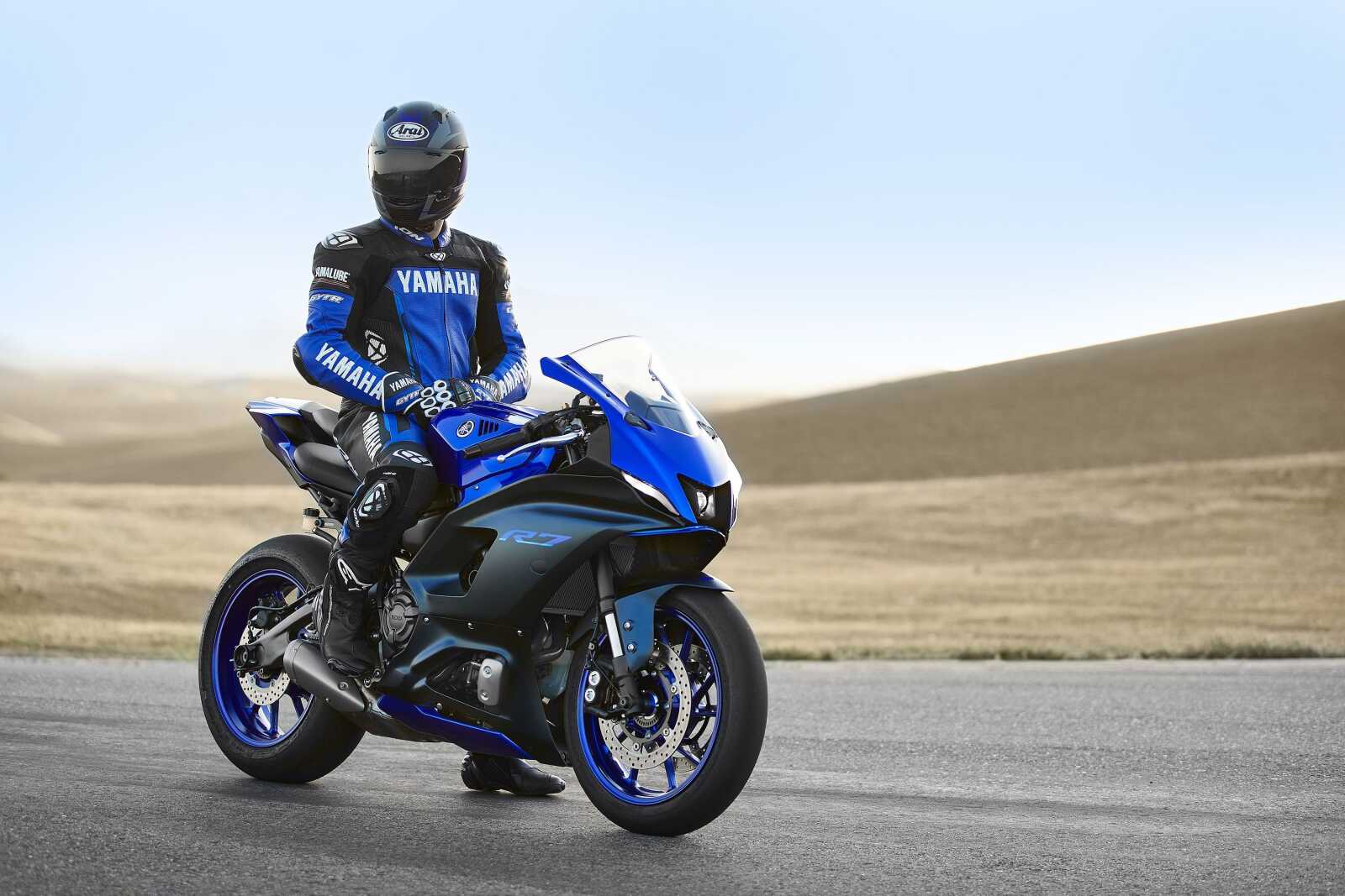Yamaha YZF-R7 Wallpapers (29 images) - WallpaperCat