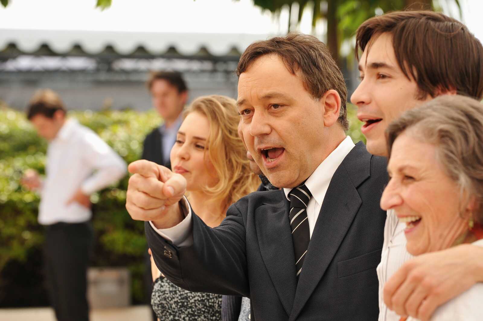 Sam Raimi Back Logo Sam Raimi Wallpapers (58 images) - WallpaperCat