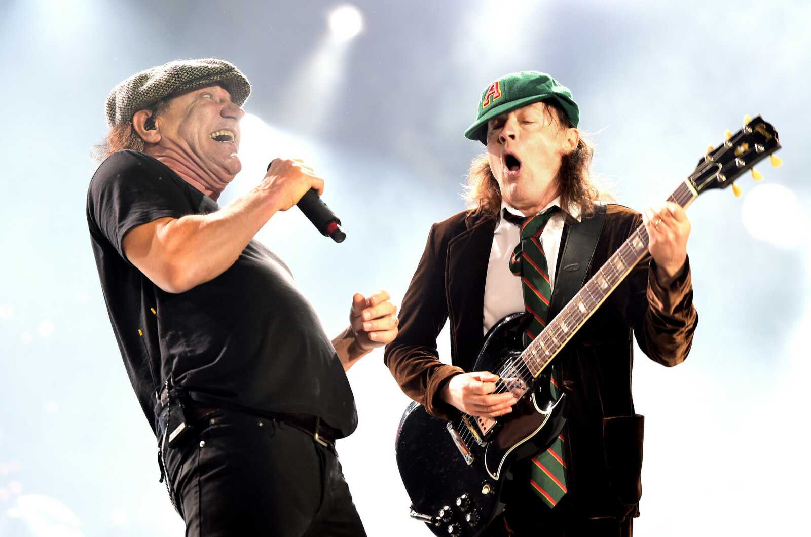 AC/DC Wallpapers (54 images) - WallpaperCat