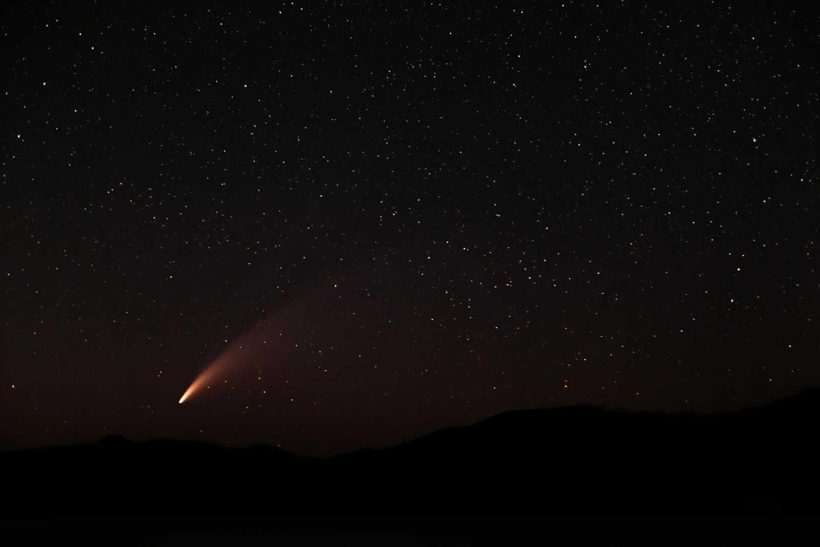 Comet Wallpapers (23 images) - WallpaperCat