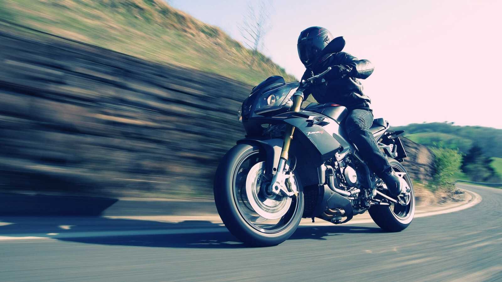 Aprilia 4K Wallpapers Collection