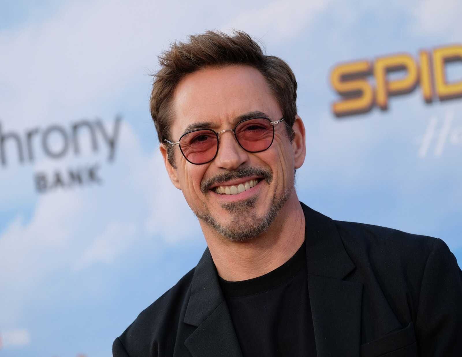 Rd Jr Robert Downey Jr. Wallpapers (41 images) - WallpaperCat