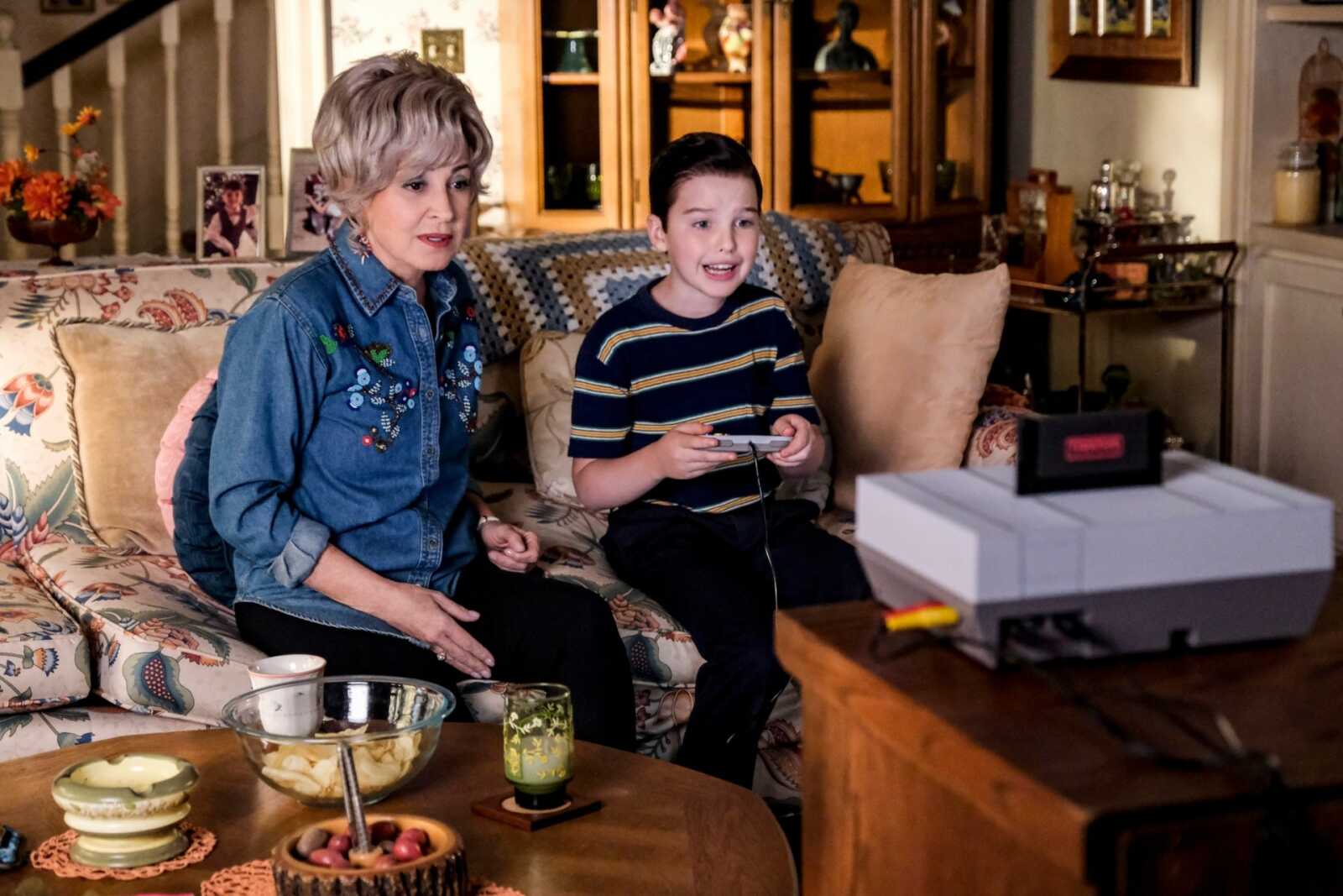 Young Sheldon (TV Series) Wallpapers (54 images) - WallpaperCat