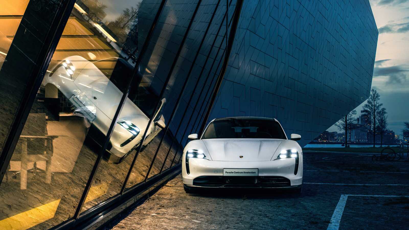 Porsche Taycan 4K Wallpapers Collection