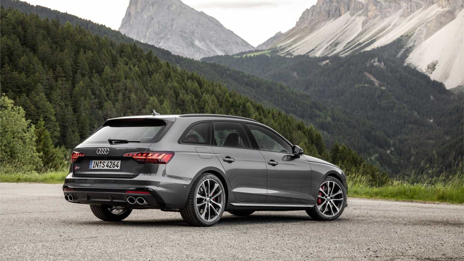 Audi S4 Wallpapers (39 images) - WallpaperCat